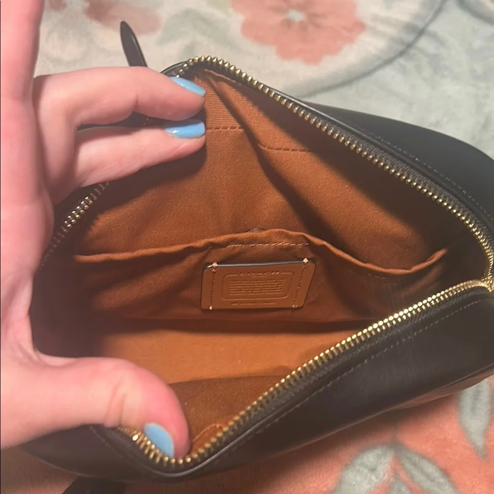 Coach Brown Crossbody Bag with Black Accents - Picture 6 of 10